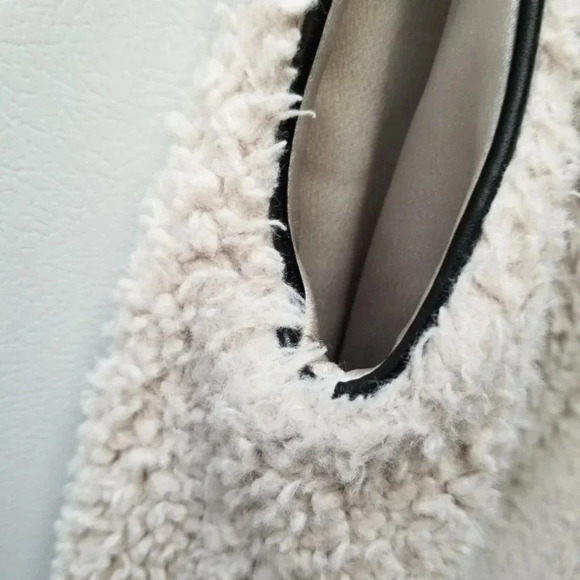 Aritzia Wilfred Chateau Faux Fur Teddy Cream Vest  XS - Picture 9 of 10